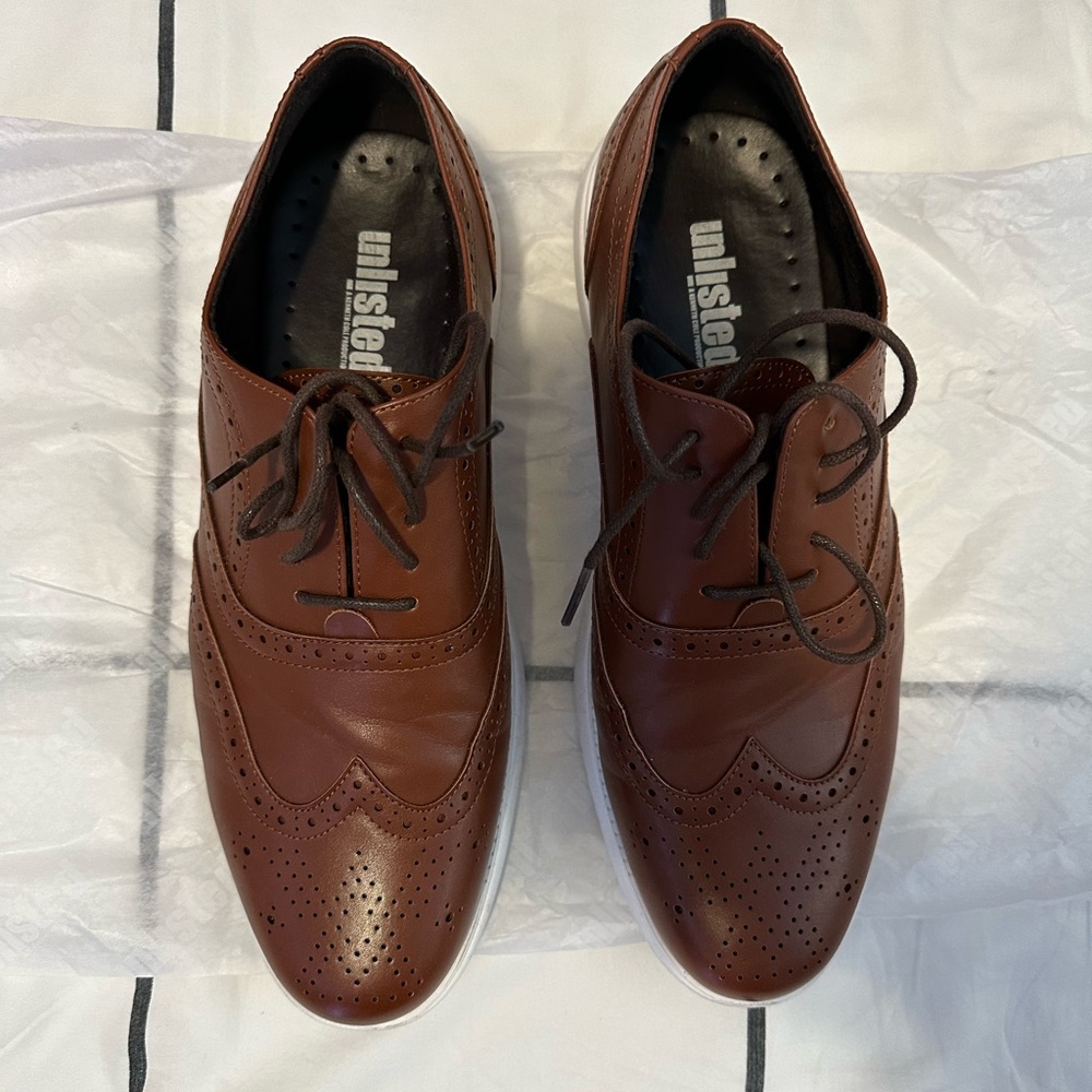 Unlisted by Kenneth Cole Mens shoes size 10